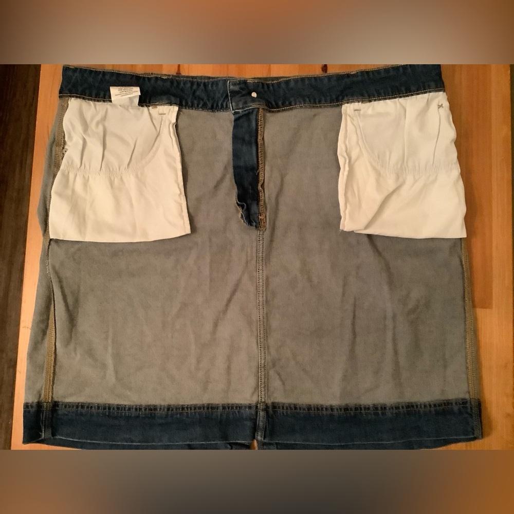 Lee denim skirts (2) size 24W - Picture 4 of 9